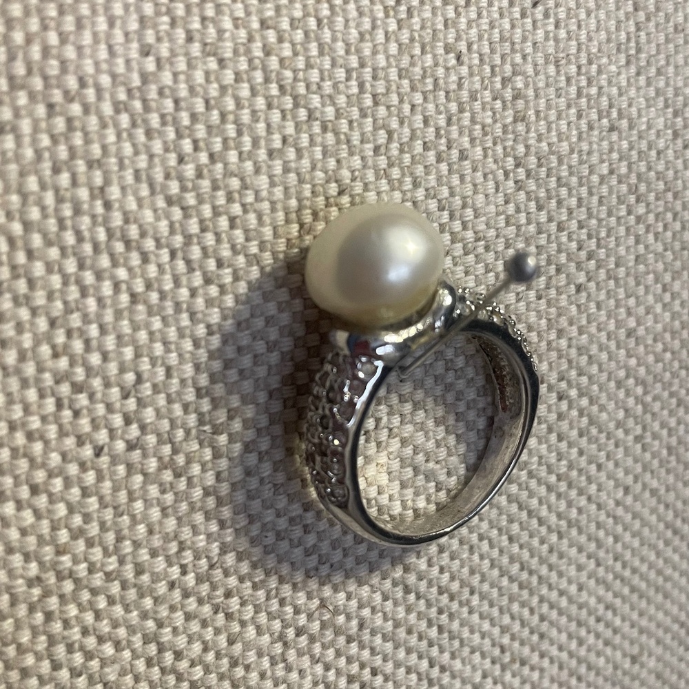 Pearl ring
